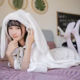 木棉棉《浴巾兔子》写真图集 42P｜在线预览与图包下载