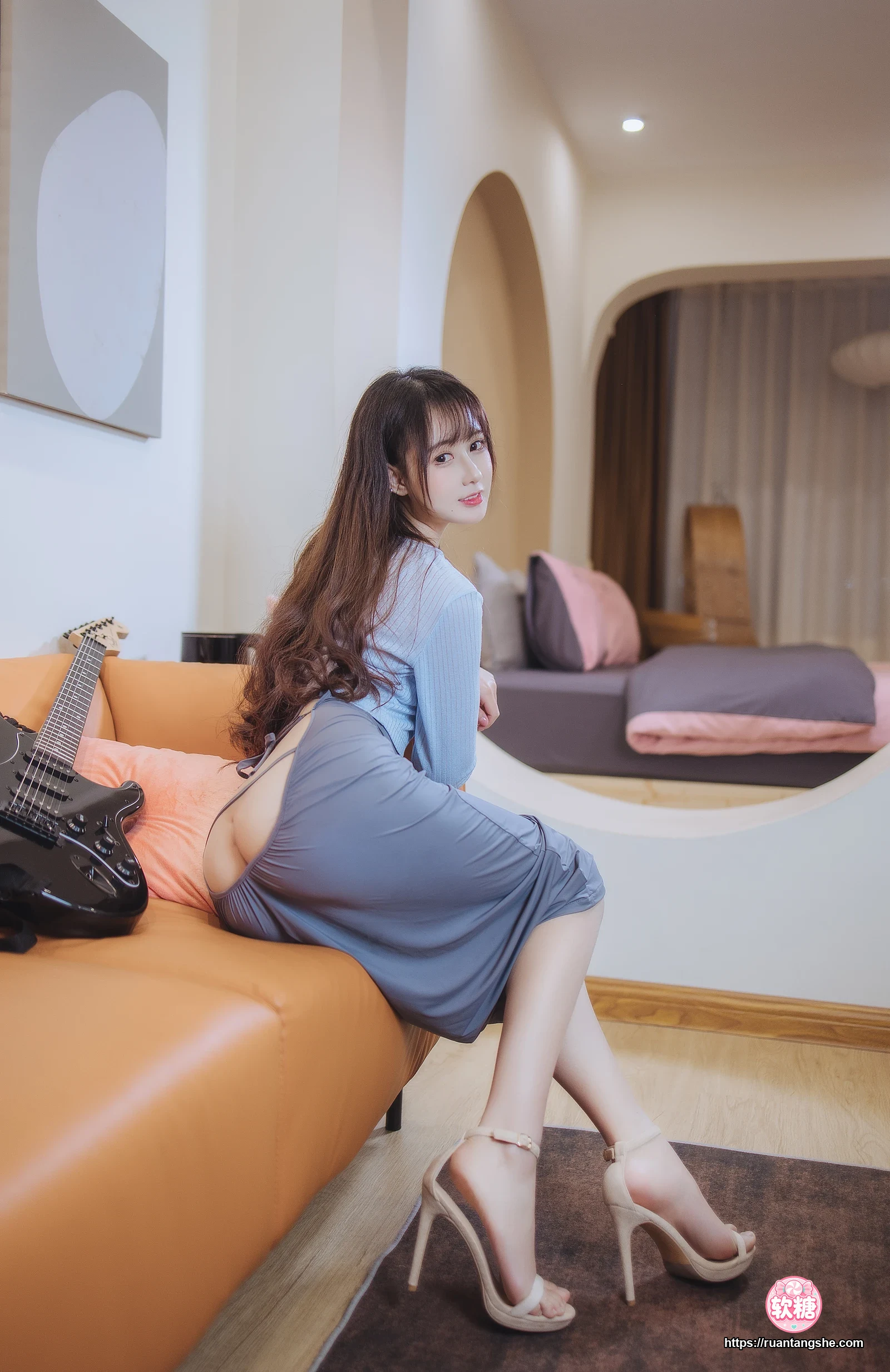 羽生三未 羽生三未 NO.015 - 吉他妹妹