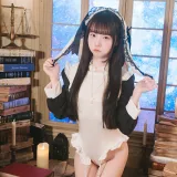 可可小白兔《谁家的小恶魔呀》写真图集 65P｜在线预览与图包下载