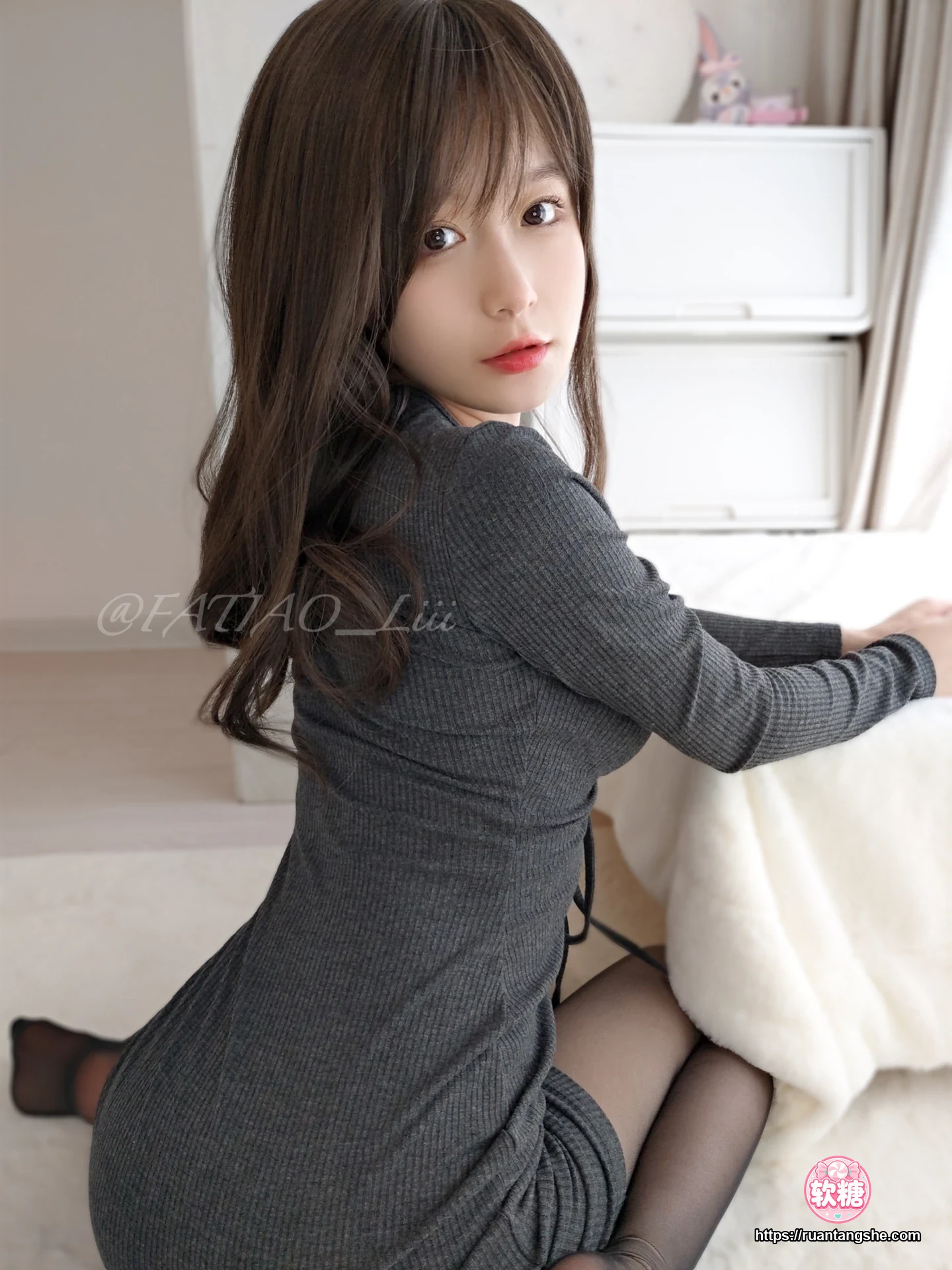 迷之呆梨 迷之呆梨 NO.015 - Fantia 2022年03月会员合集(10期)