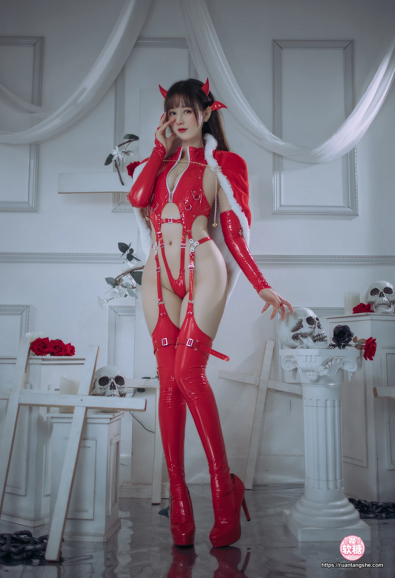 羽生三未 羽生三未 NO.016 - 红色胶衣小恶魔