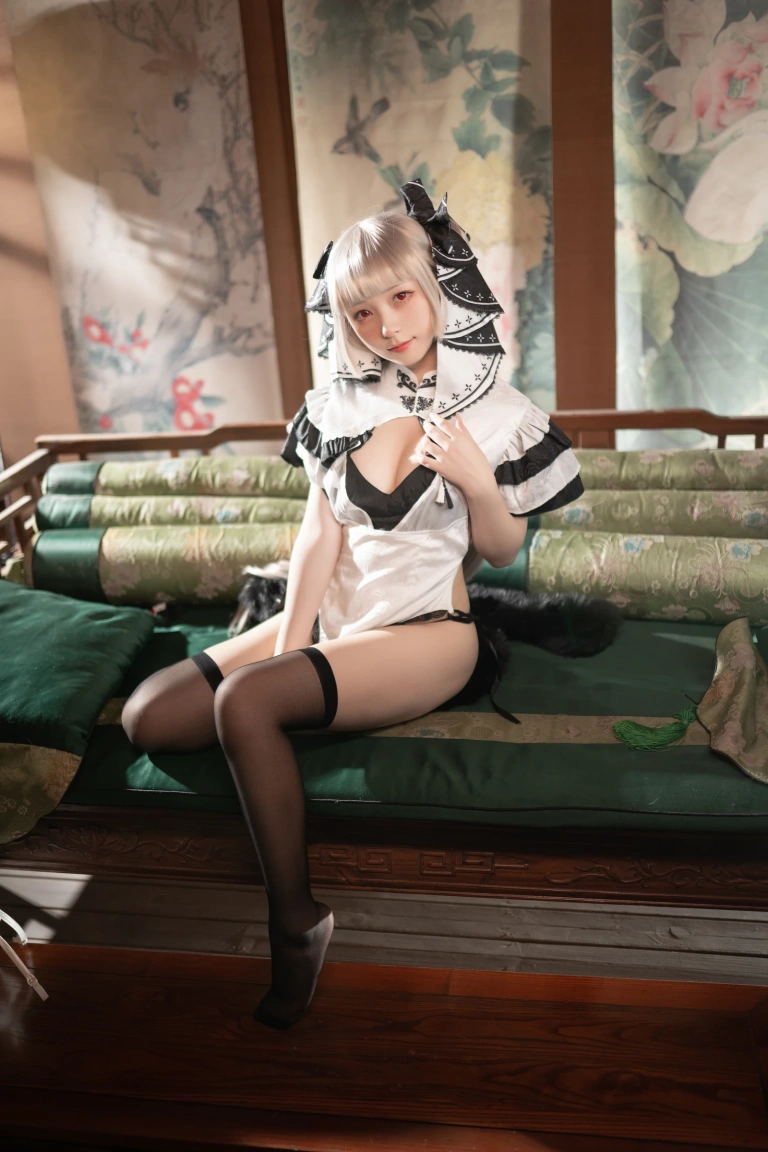 花铃《可畏旗袍》写真图集 84P｜在线预览与图包下载