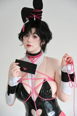 一只毛毛帽《毛毛帽 NO.016 – 粉色兔女郎》写真图集 89P｜在线预览与图包下载
