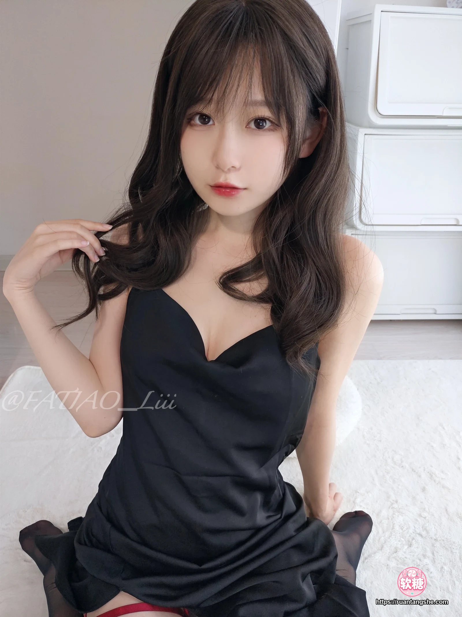 迷之呆梨 迷之呆梨 NO.016 - Fantia 2022年04月会员合集(9期)
