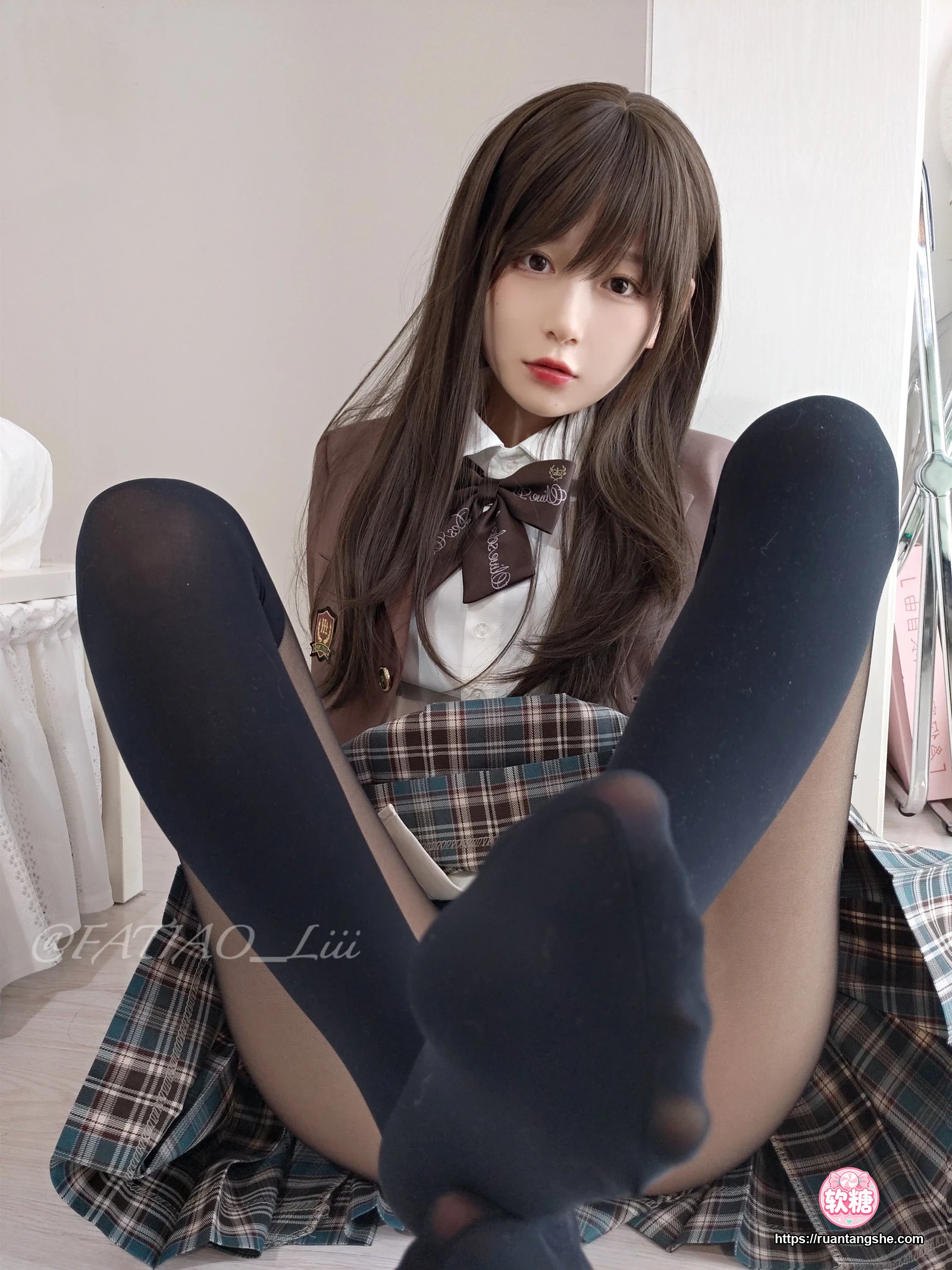 迷之呆梨 迷之呆梨 NO.016 - Fantia 2022年04月会员合集(9期)