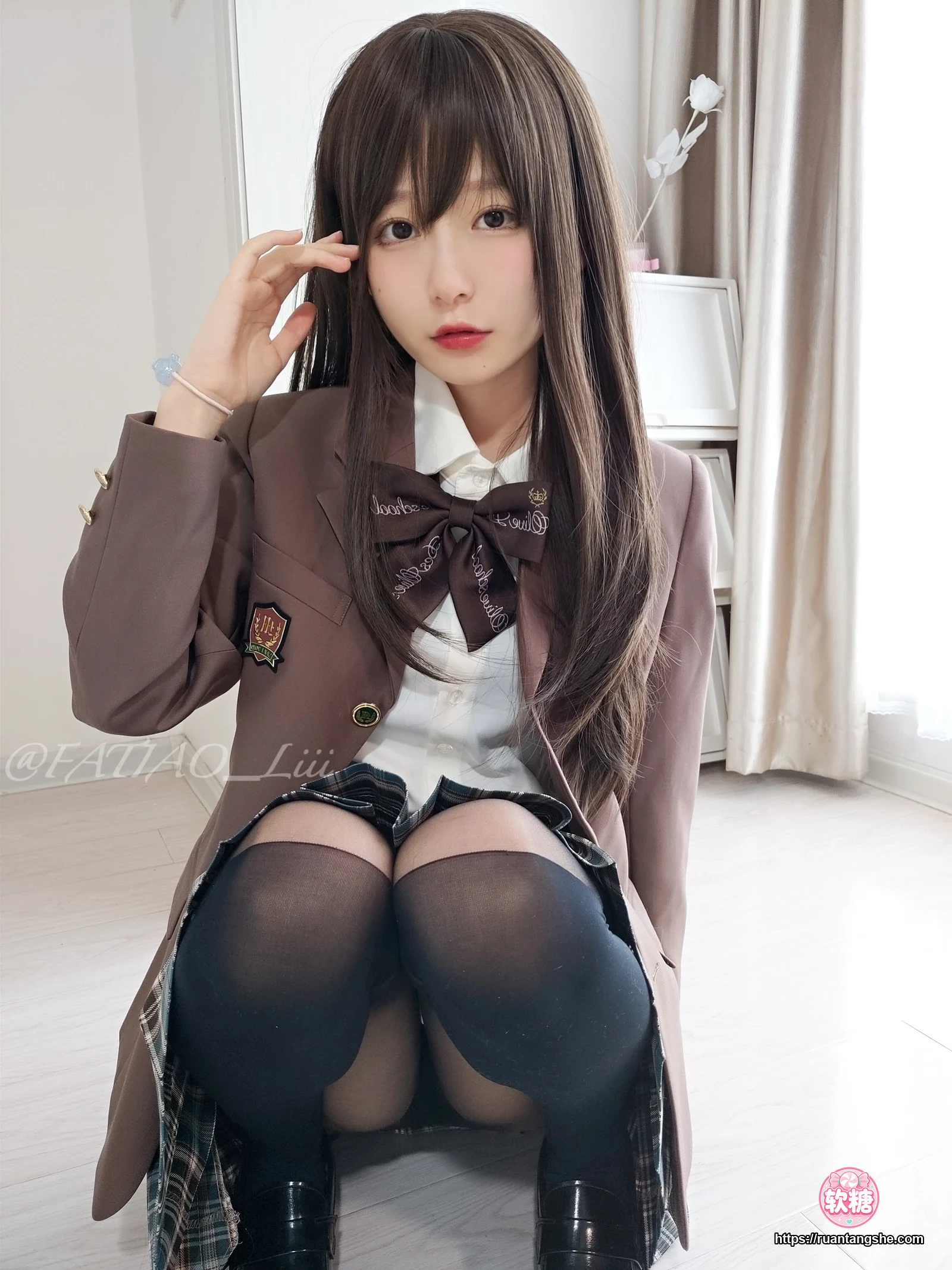 迷之呆梨 迷之呆梨 NO.016 - Fantia 2022年04月会员合集(9期)