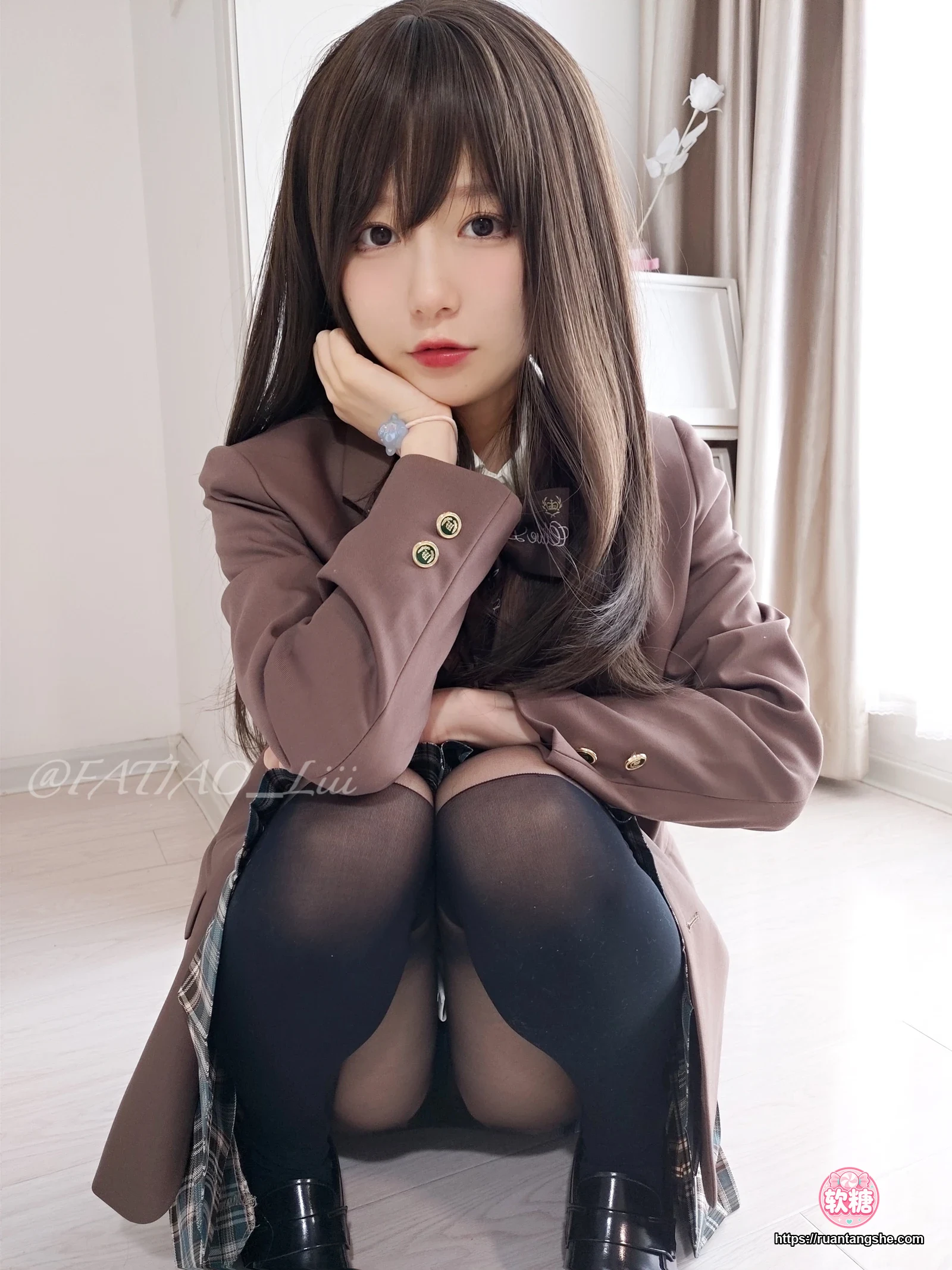 迷之呆梨 迷之呆梨 NO.016 - Fantia 2022年04月会员合集(9期)