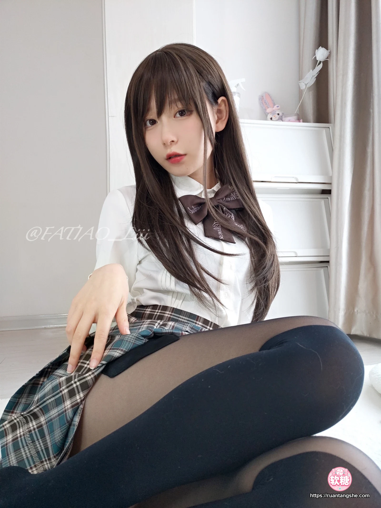 迷之呆梨 迷之呆梨 NO.016 - Fantia 2022年04月会员合集(9期)