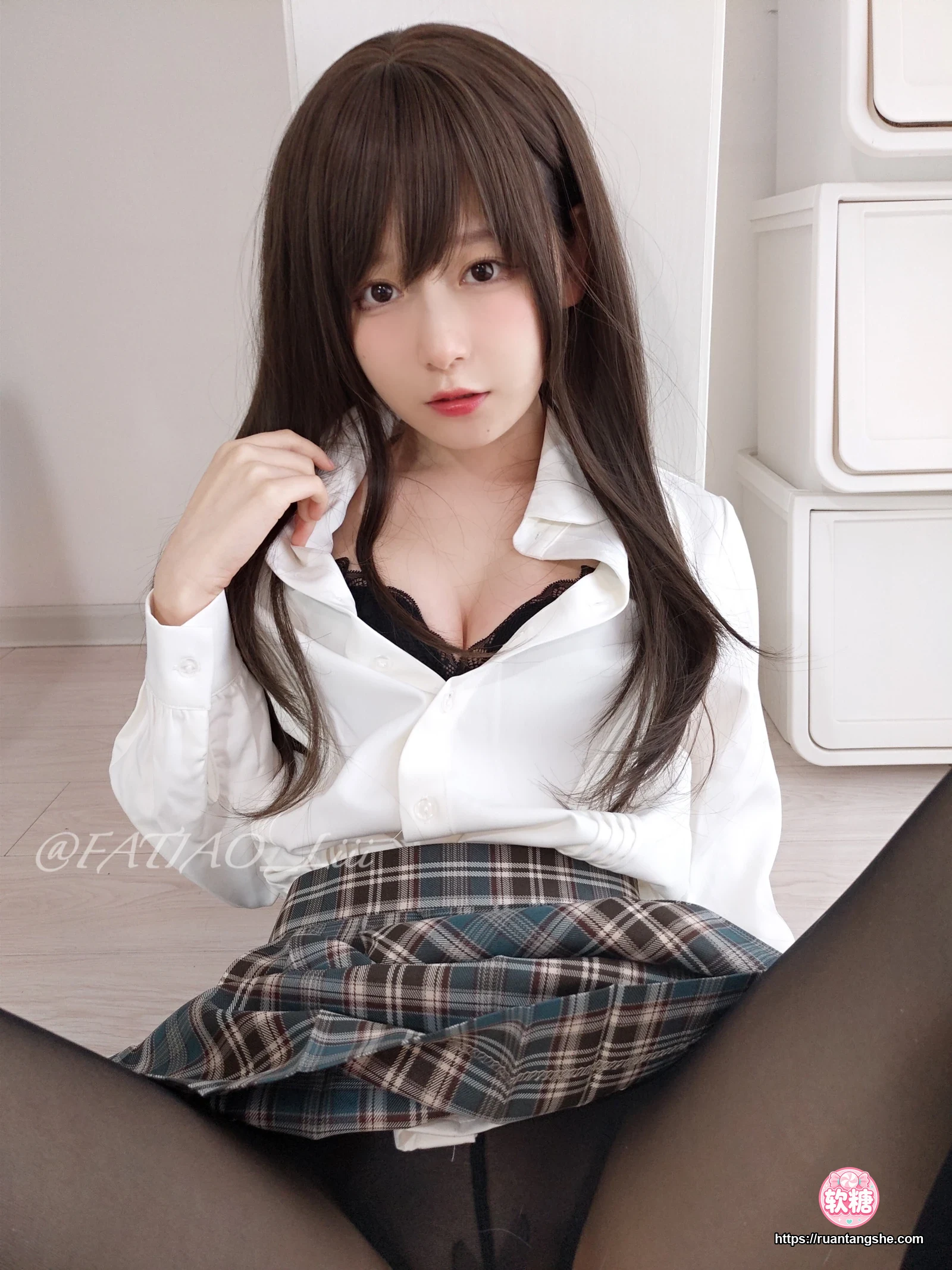 迷之呆梨 迷之呆梨 NO.016 - Fantia 2022年04月会员合集(9期)