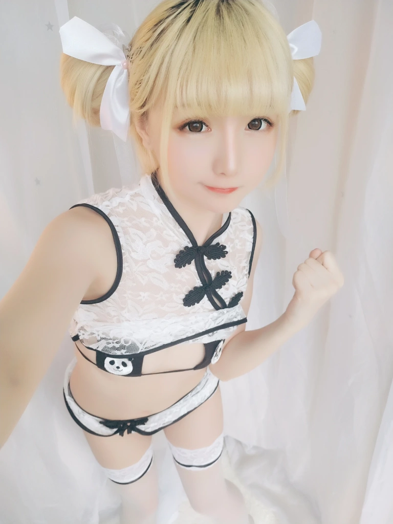 星之迟迟《VOL.16 熊猫旗袍》写真图集 61P｜在线预览与图包下载