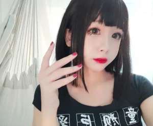 日奈娇(椎名莜)《私服》写真图集 26P｜在线预览与图包下载