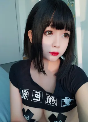 日奈娇(椎名莜)《私服》写真图集 26P｜在线预览与图包下载
