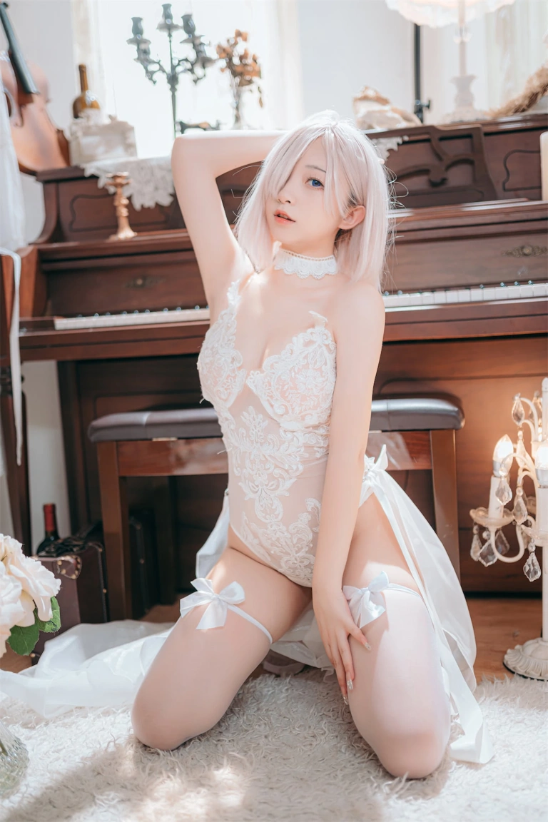 花铃《玛修婚纱》写真图集 63P｜在线预览与图包下载