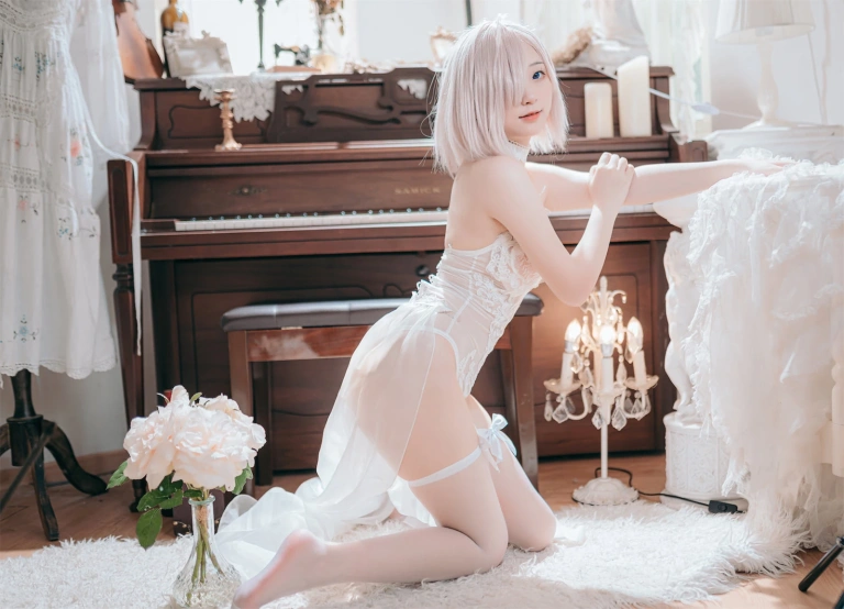 花铃《玛修婚纱》写真图集 63P｜在线预览与图包下载