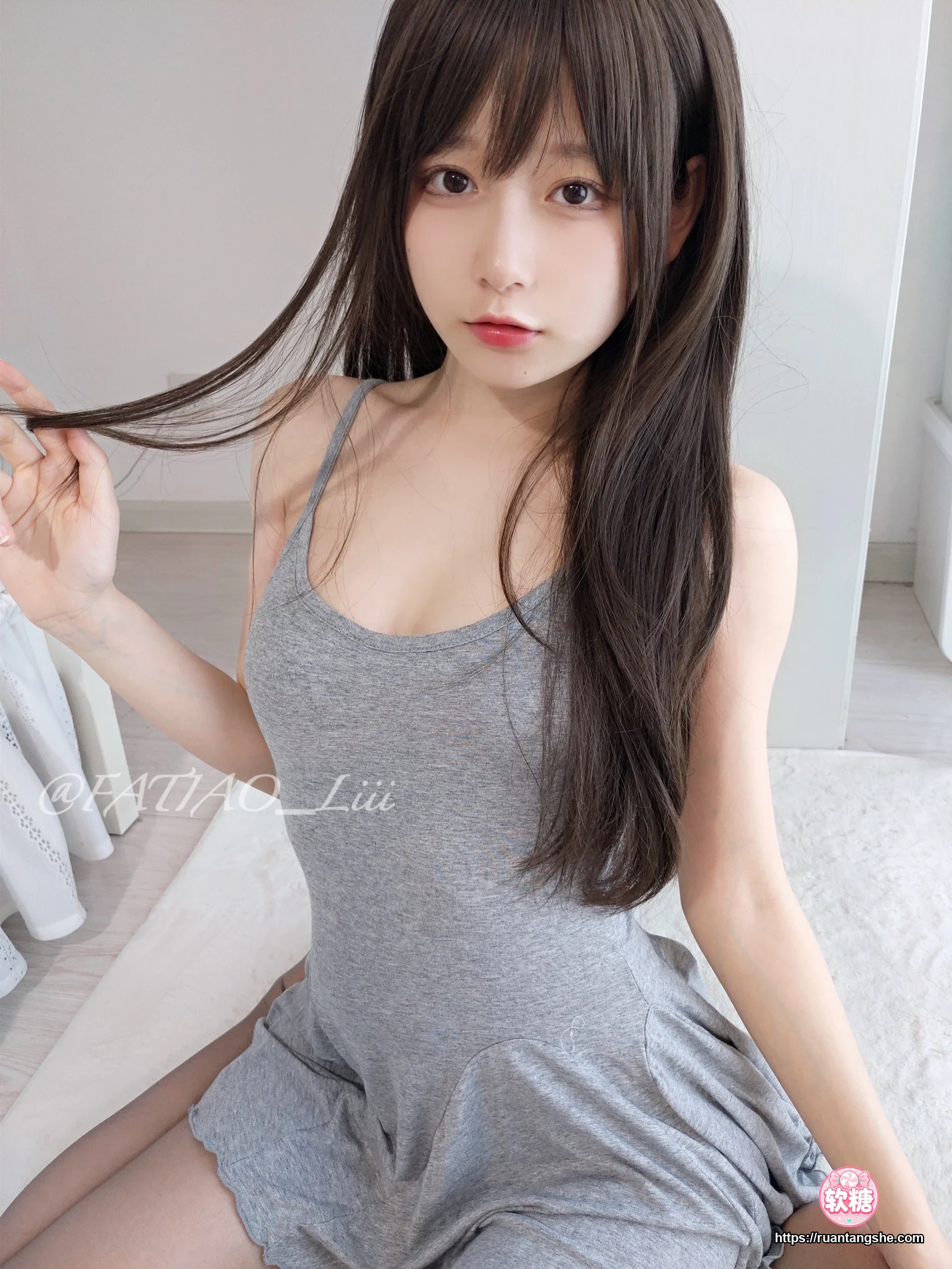 迷之呆梨 迷之呆梨 NO.017 - Fantia 2022年05月会员合集(8期)