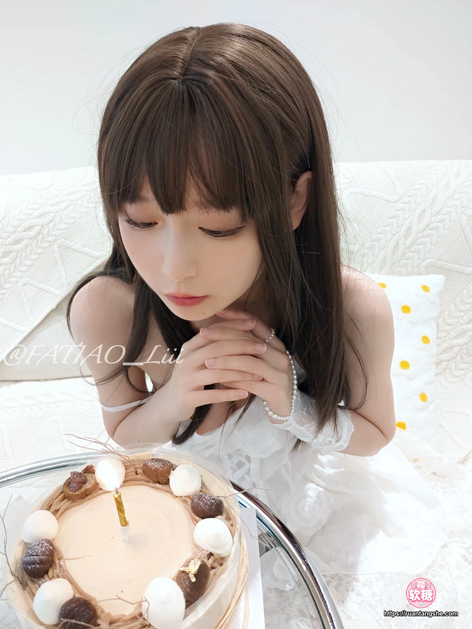 迷之呆梨 迷之呆梨 NO.017 - Fantia 2022年05月会员合集(8期)