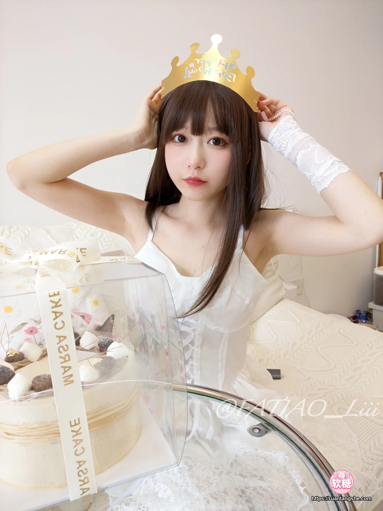 迷之呆梨 迷之呆梨 NO.017 - Fantia 2022年05月会员合集(8期)
