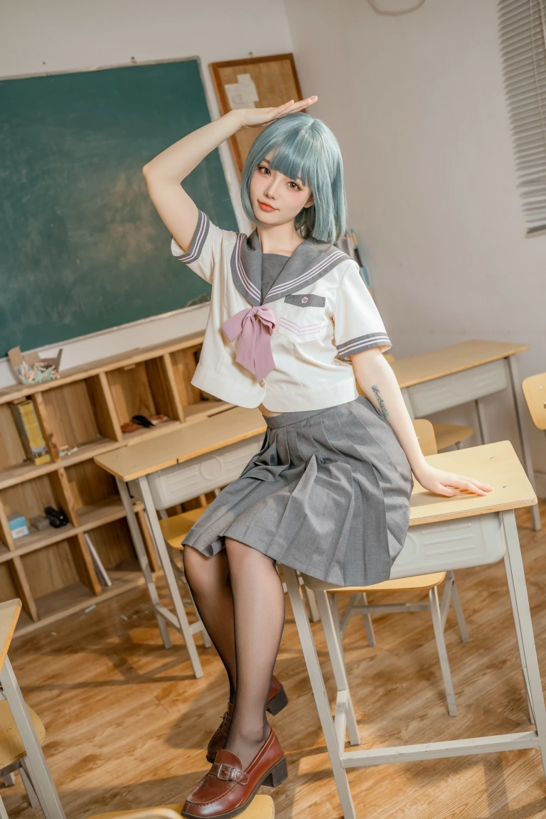 桃良阿宅《不良JK》写真图集 106P｜在线预览与图包下载