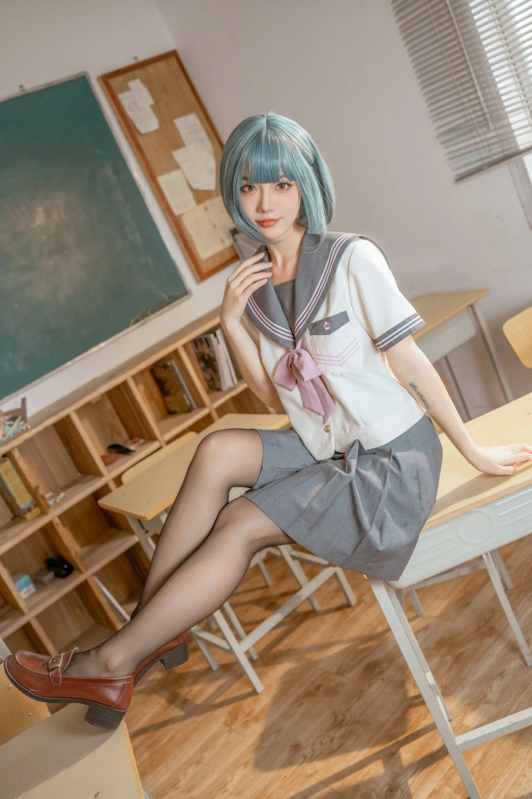 桃良阿宅《不良JK》写真图集 106P｜在线预览与图包下载