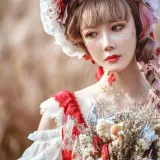阿包也是兔娘《Lolita红裙》写真图集 12P｜在线预览与图包下载