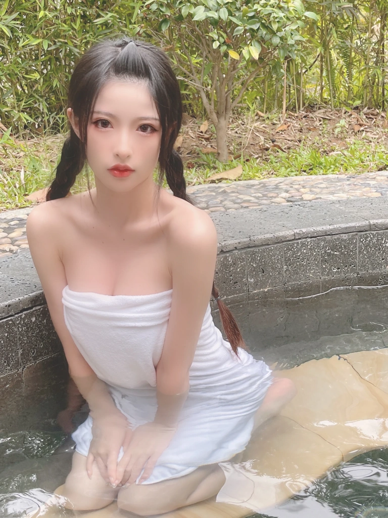 清水由乃《温泉浴巾》写真图集 26P+1V｜在线预览与图包下载