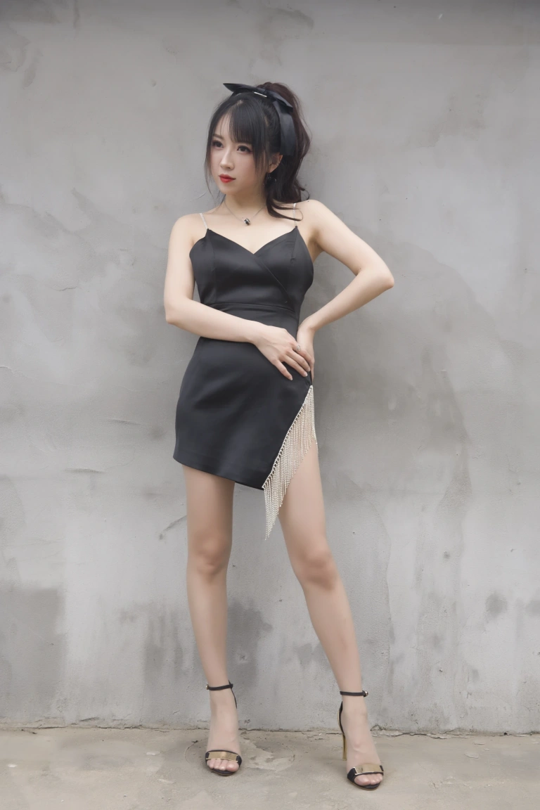小女巫露娜《黑色流苏》写真图集 32P｜在线预览与图包下载