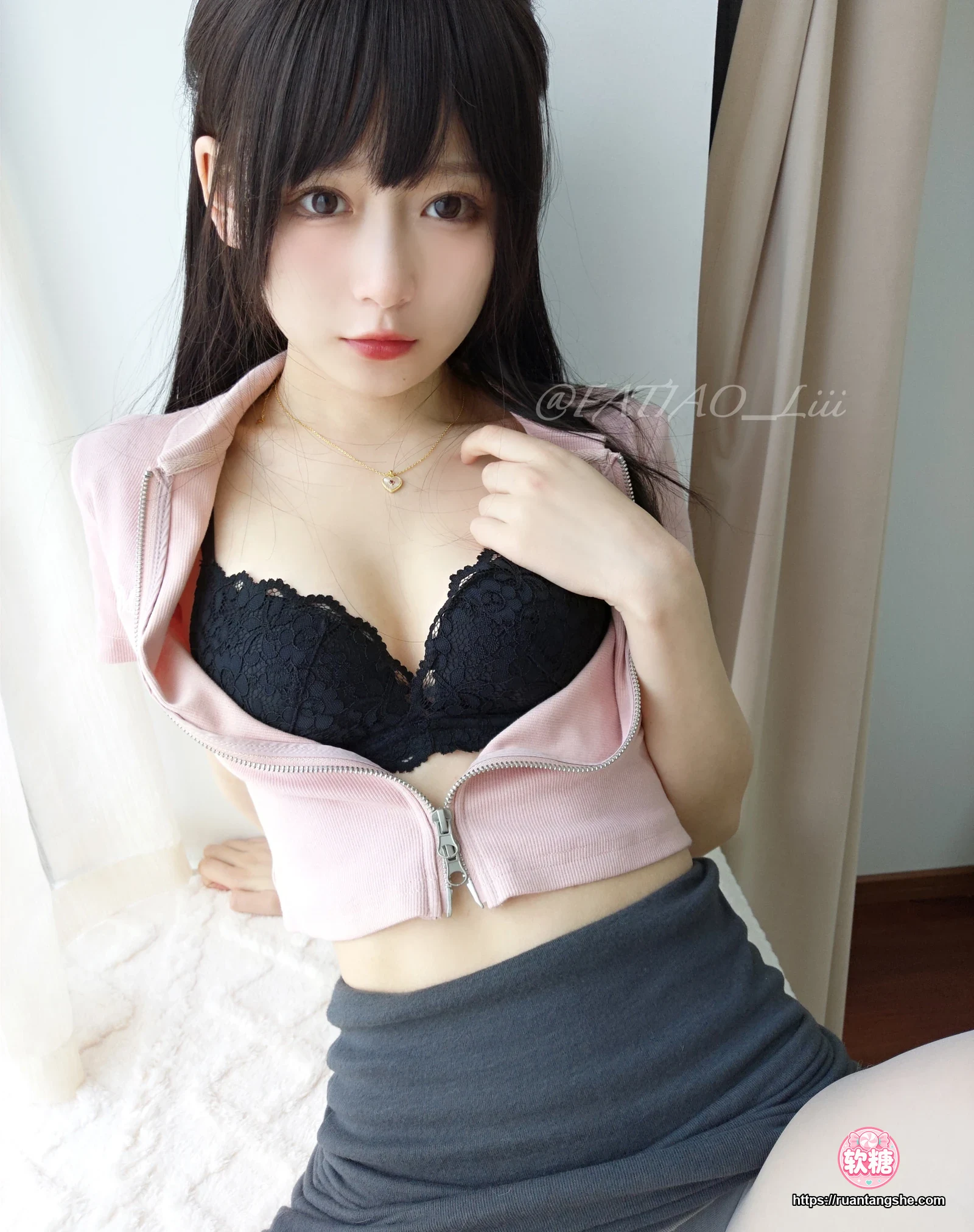 迷之呆梨 迷之呆梨 NO.018 - Fantia 2022年06月会员合集(10期)