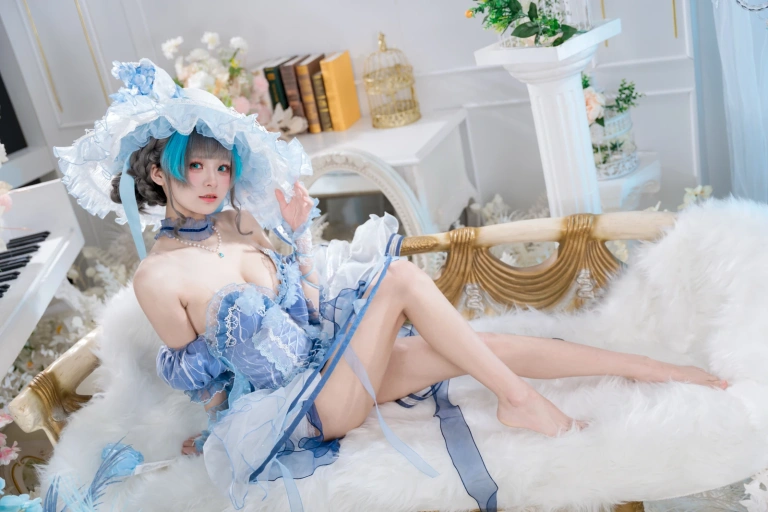 九柒喵《柴郡冰雪公主》写真图集 32P｜在线预览与图包下载