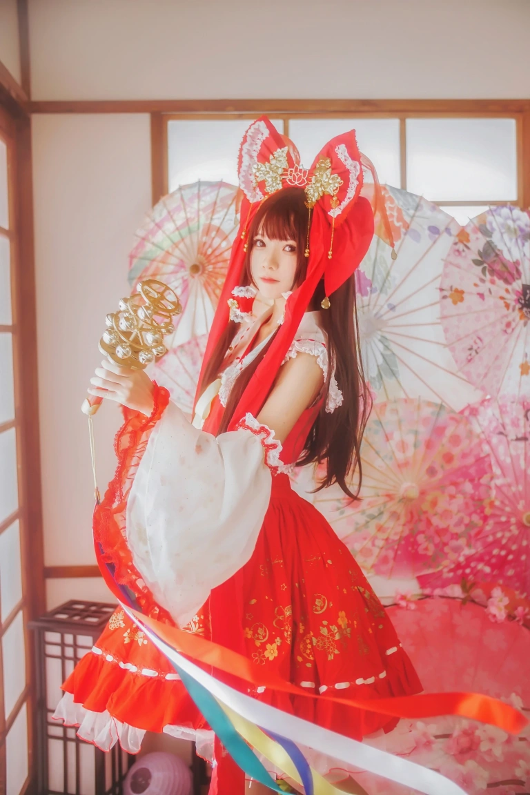 桜桃喵《灵梦 新年快乐》写真图集 45P｜在线预览与图包下载