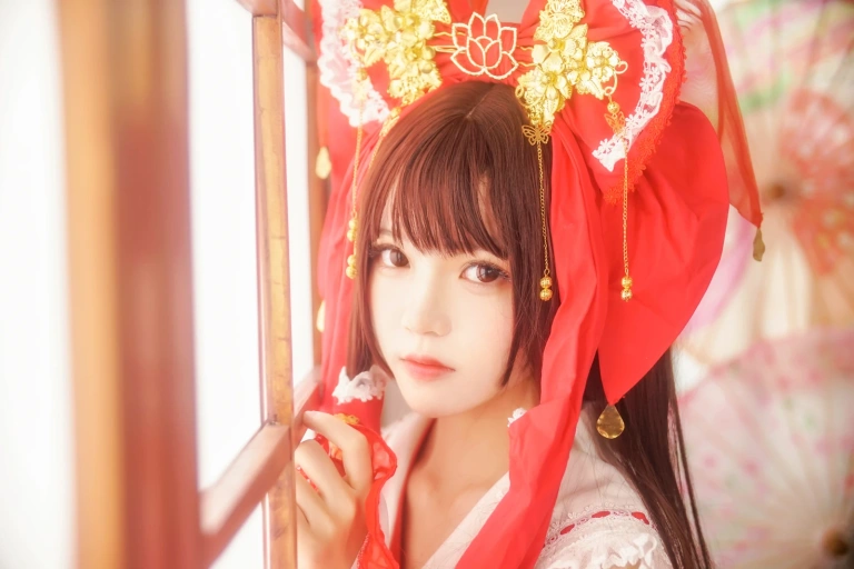 桜桃喵《灵梦 新年快乐》写真图集 45P｜在线预览与图包下载