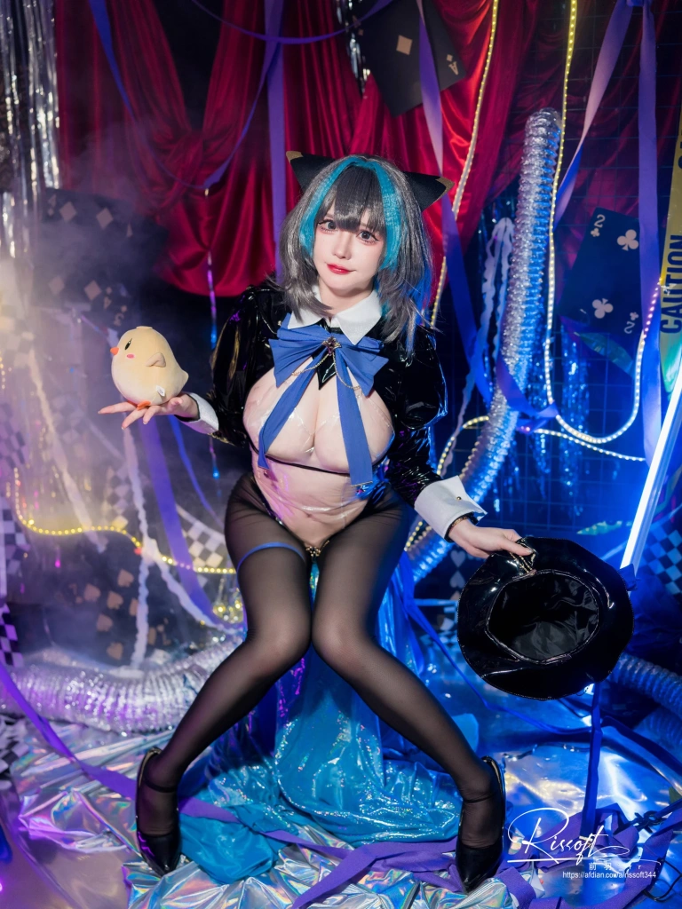 前羽《柴郡魔术师》写真图集 50P｜在线预览与图包下载