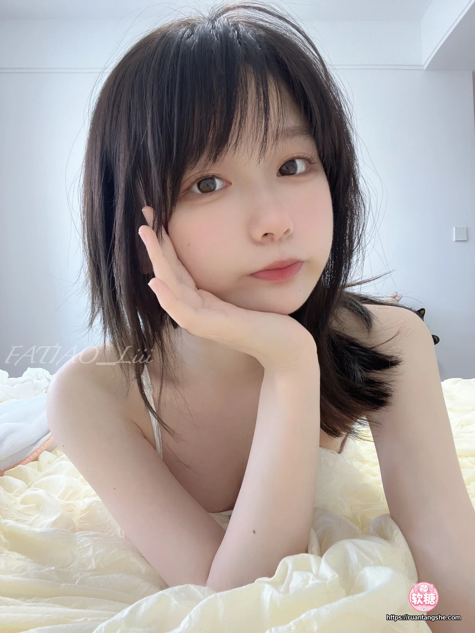 迷之呆梨 迷之呆梨 NO.019 - Fantia 2022年07月会员合集(9期)