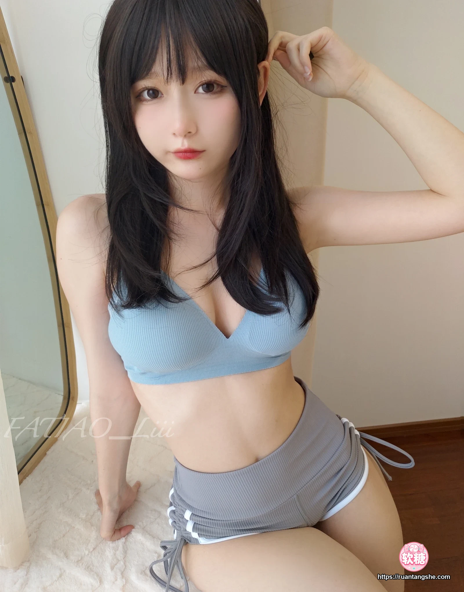 迷之呆梨 迷之呆梨 NO.019 - Fantia 2022年07月会员合集(9期)