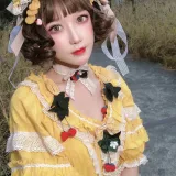 阿包也是兔娘《Lolita黄裙》写真图集 12P｜在线预览与图包下载