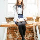 神楽坂真冬《JK系列》写真图集 126P｜在线预览与图包下载