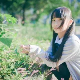 神楽坂真冬《JK系列》写真图集 126P｜在线预览与图包下载