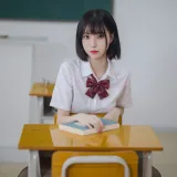 许岚