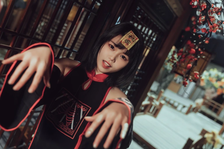 七月喵子《小僵尸》写真图集 22P｜在线预览与图包下载