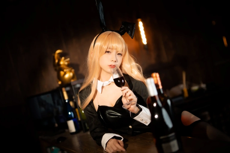 清青琴玖《喜多川兔女郎》写真图集 24P｜在线预览与图包下载