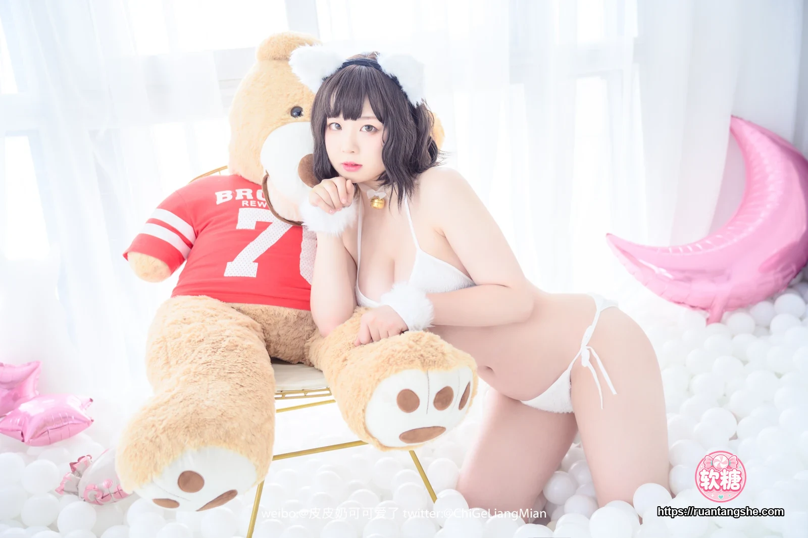 皮皮奶 皮皮奶 NO.020 - 白猫