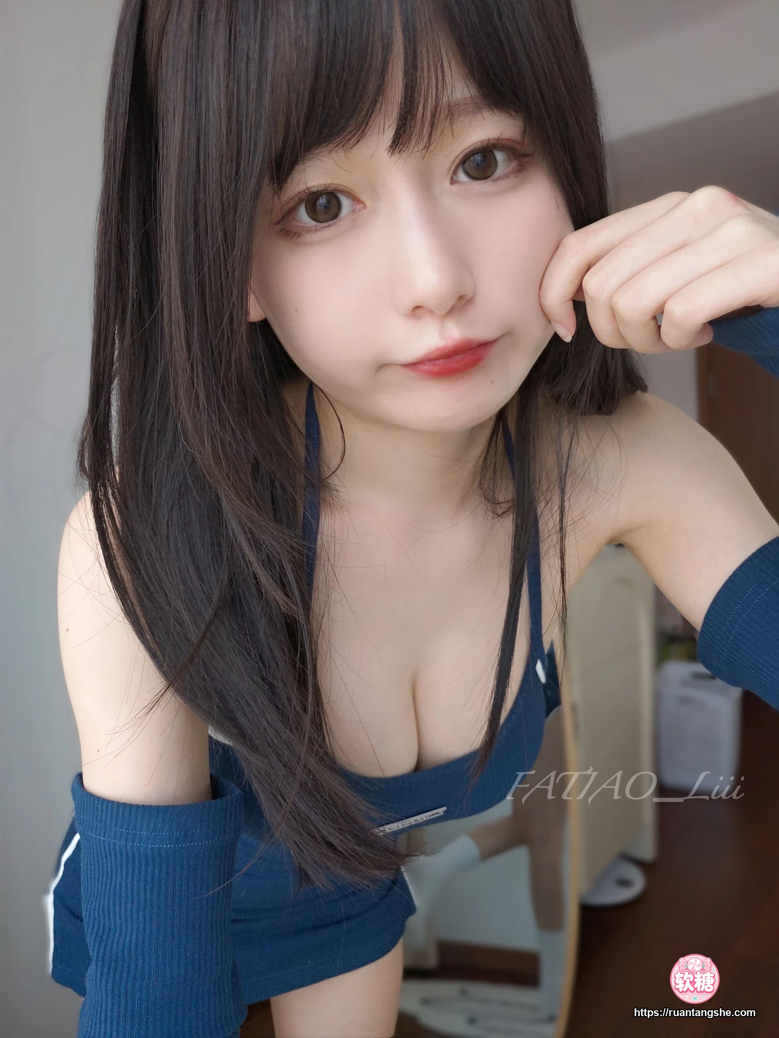 迷之呆梨 迷之呆梨 NO.020 - Fantia 2022年08月会员合集(9期)
