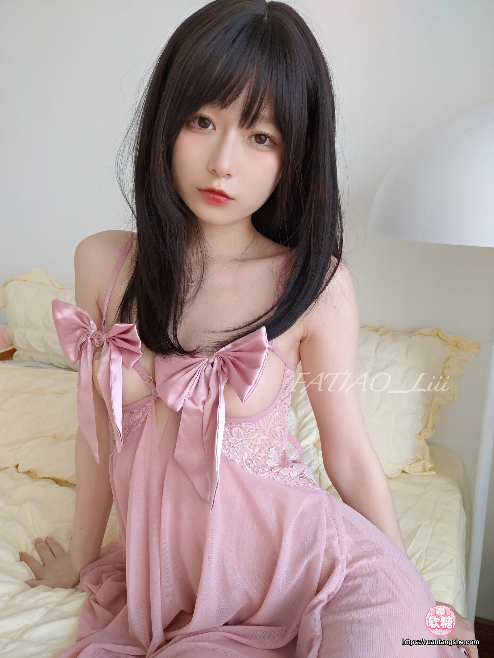 迷之呆梨 迷之呆梨 NO.020 - Fantia 2022年08月会员合集(9期)