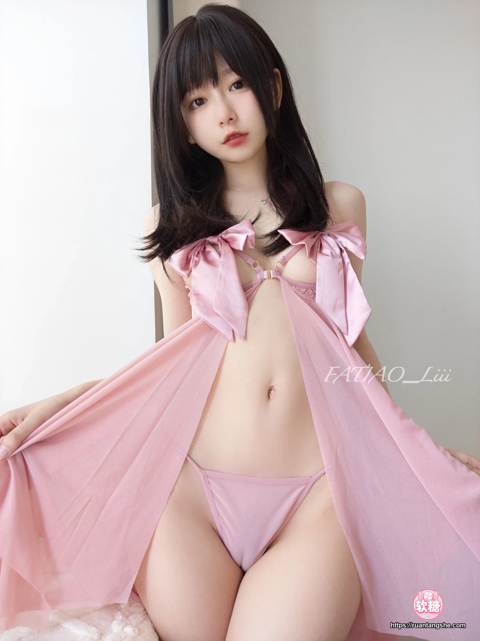 迷之呆梨 迷之呆梨 NO.020 - Fantia 2022年08月会员合集(9期)