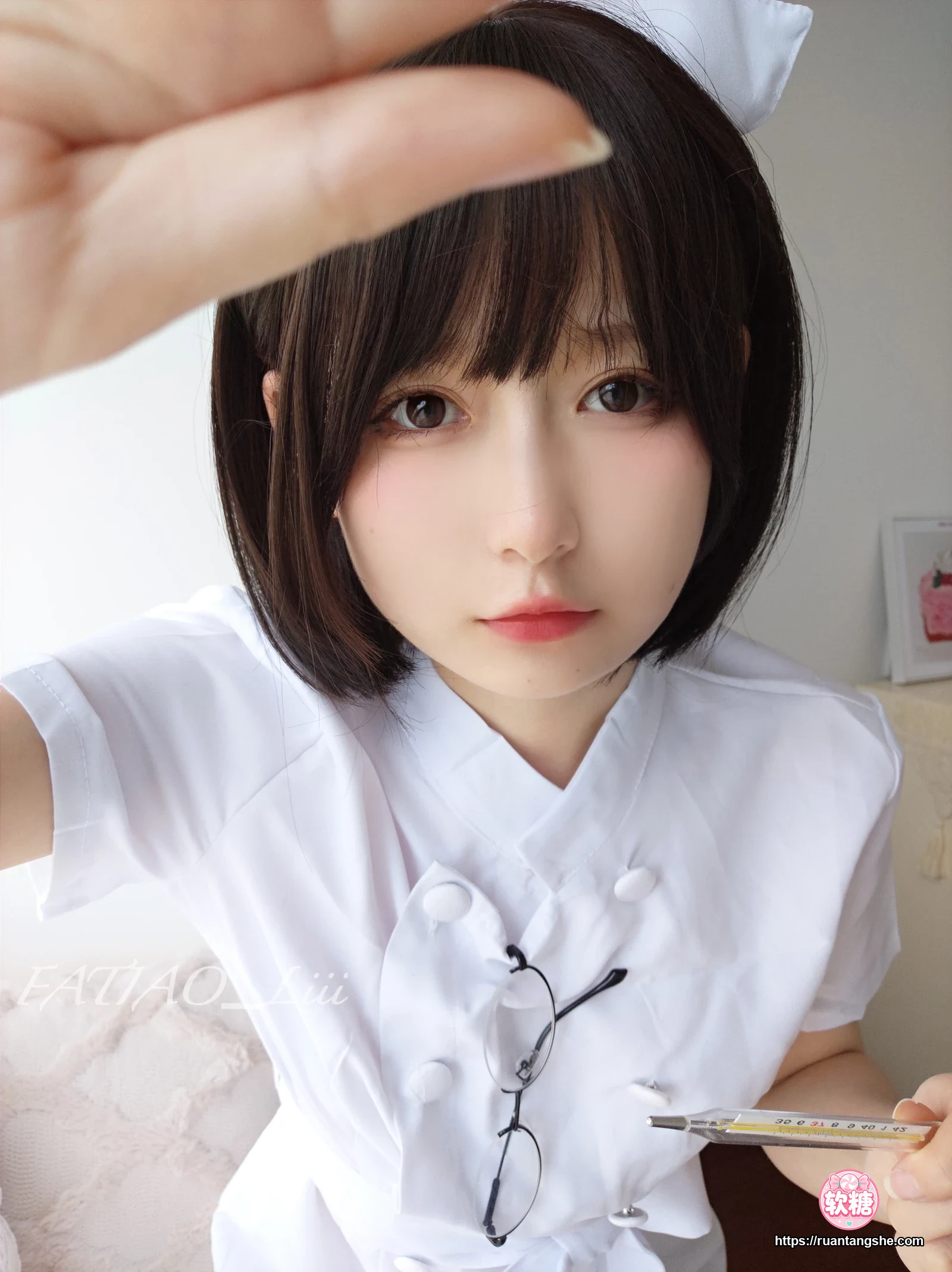 迷之呆梨 迷之呆梨 NO.020 - Fantia 2022年08月会员合集(9期)