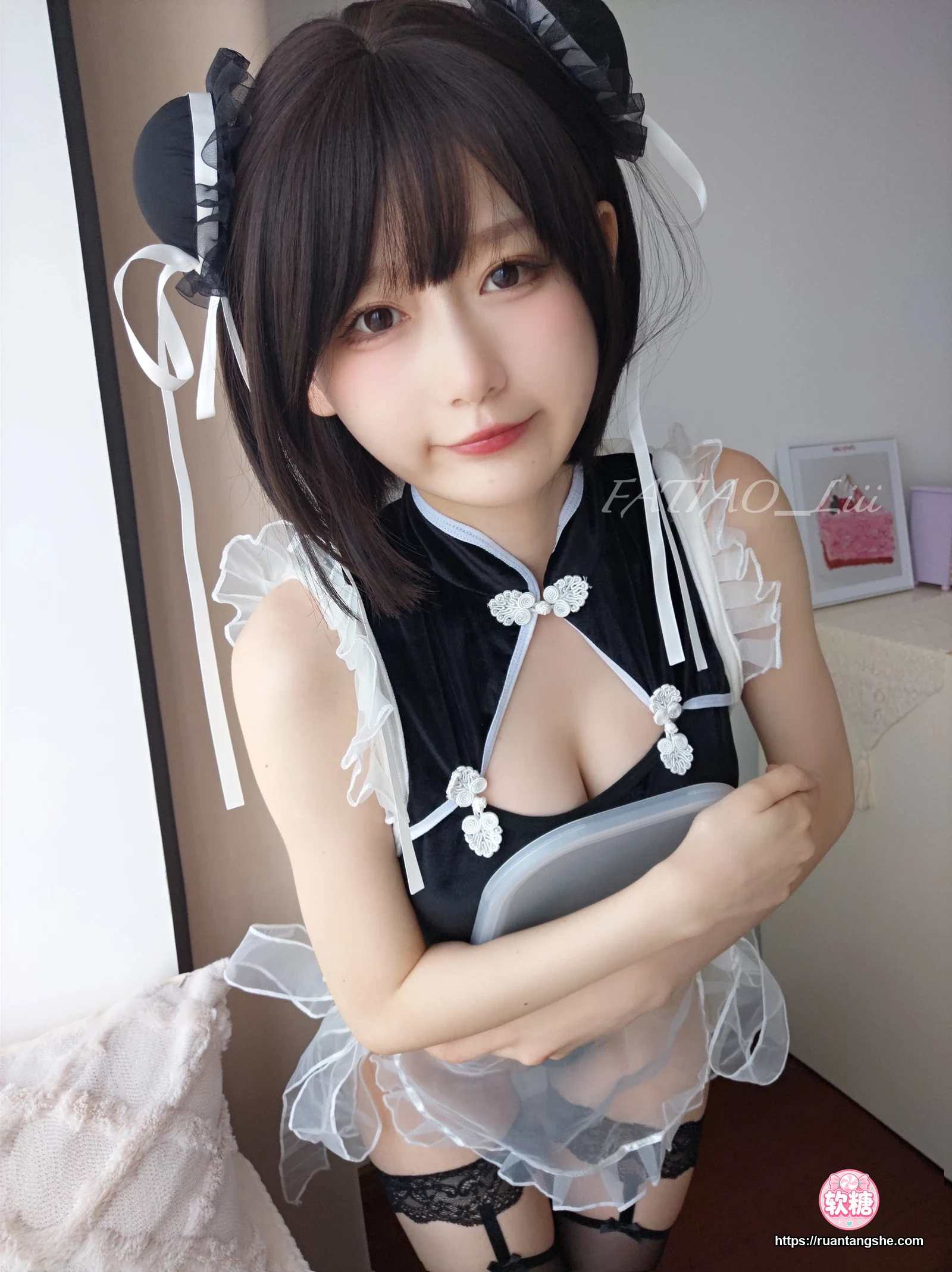 迷之呆梨 迷之呆梨 NO.020 - Fantia 2022年08月会员合集(9期)