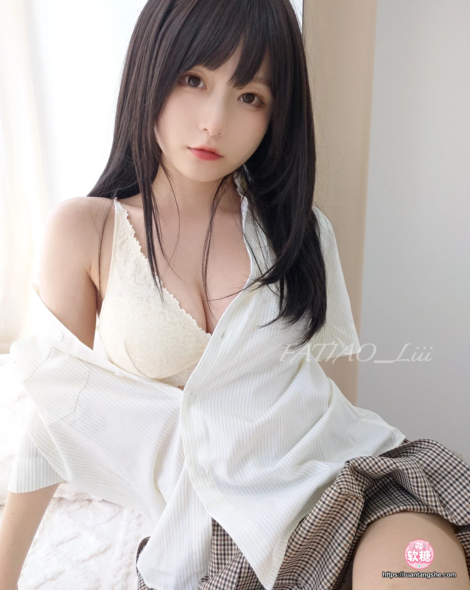 迷之呆梨 迷之呆梨 NO.020 - Fantia 2022年08月会员合集(9期)