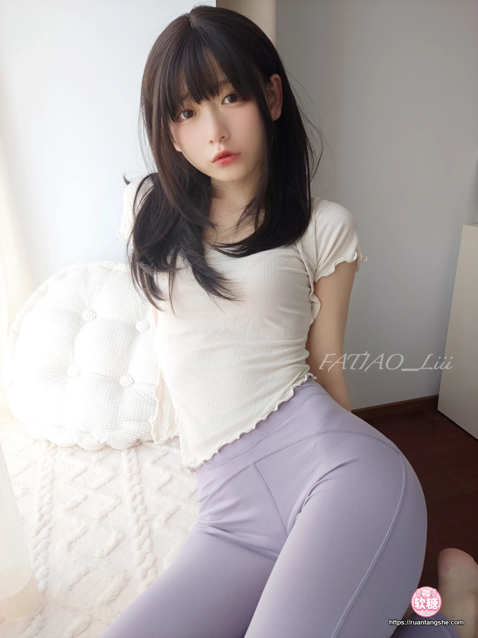 迷之呆梨 迷之呆梨 NO.020 - Fantia 2022年08月会员合集(9期)