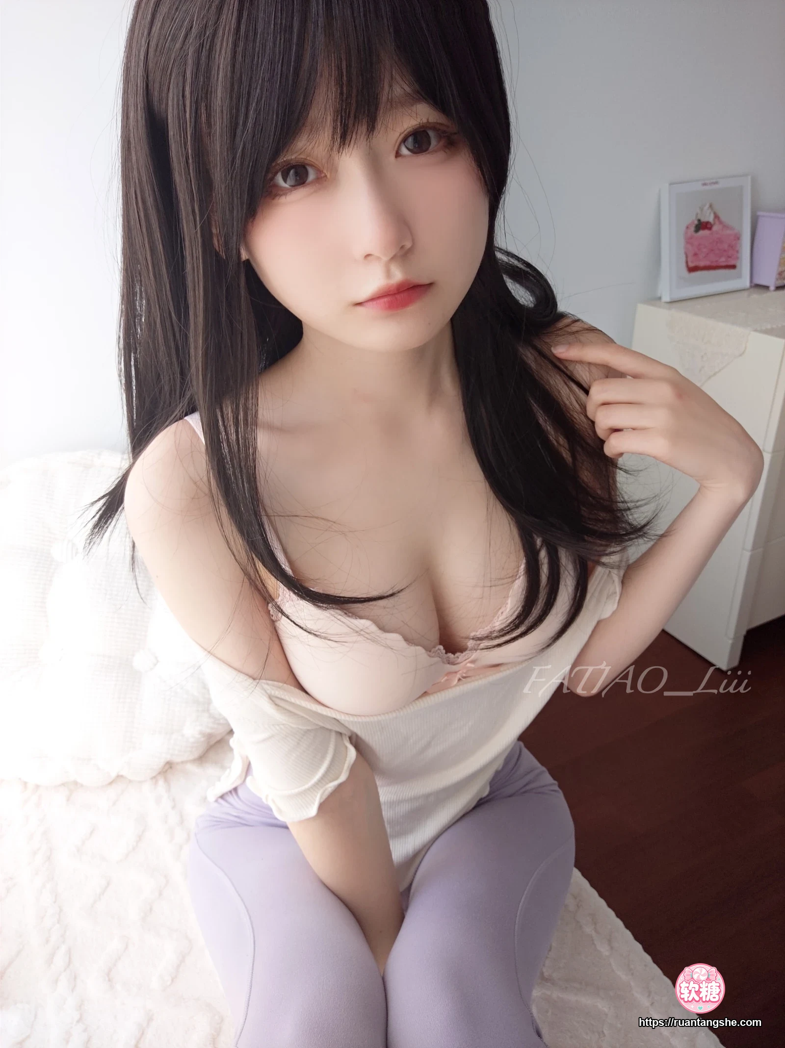 迷之呆梨 迷之呆梨 NO.020 - Fantia 2022年08月会员合集(9期)