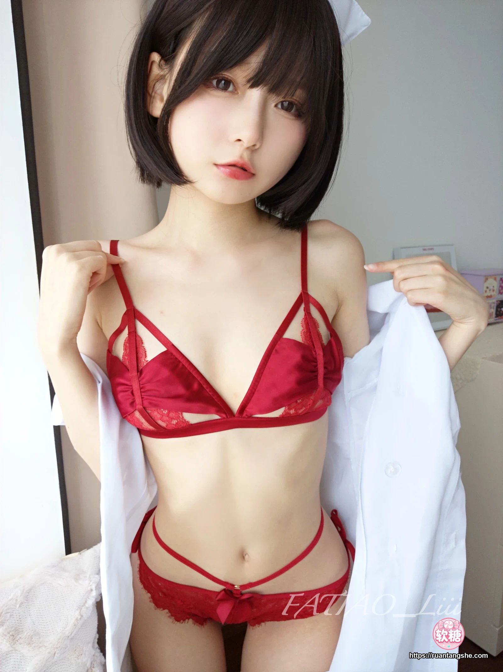 迷之呆梨 迷之呆梨 NO.020 - Fantia 2022年08月会员合集(9期)