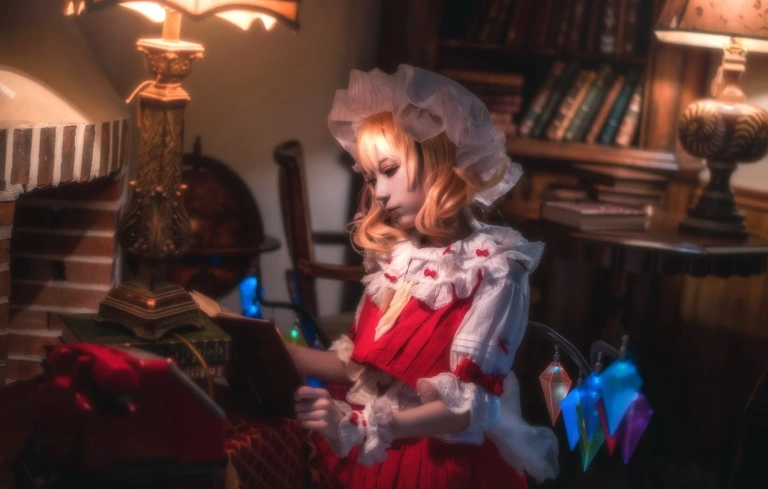阿包也是兔娘《芙兰朵露》写真图集 14P｜在线预览与图包下载